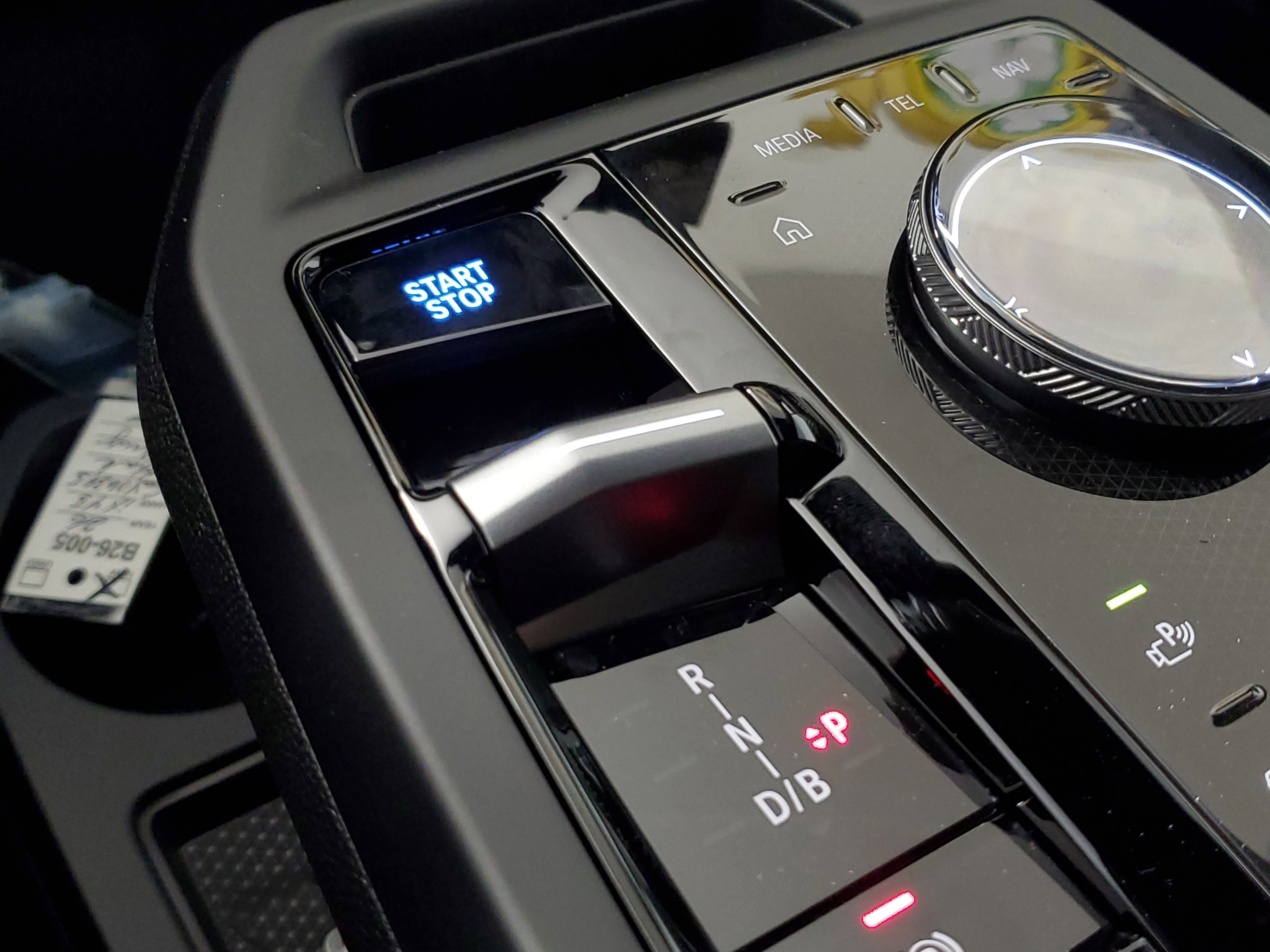 New 2026 BMW iX xDrive45 w/ M Sport Package image 21