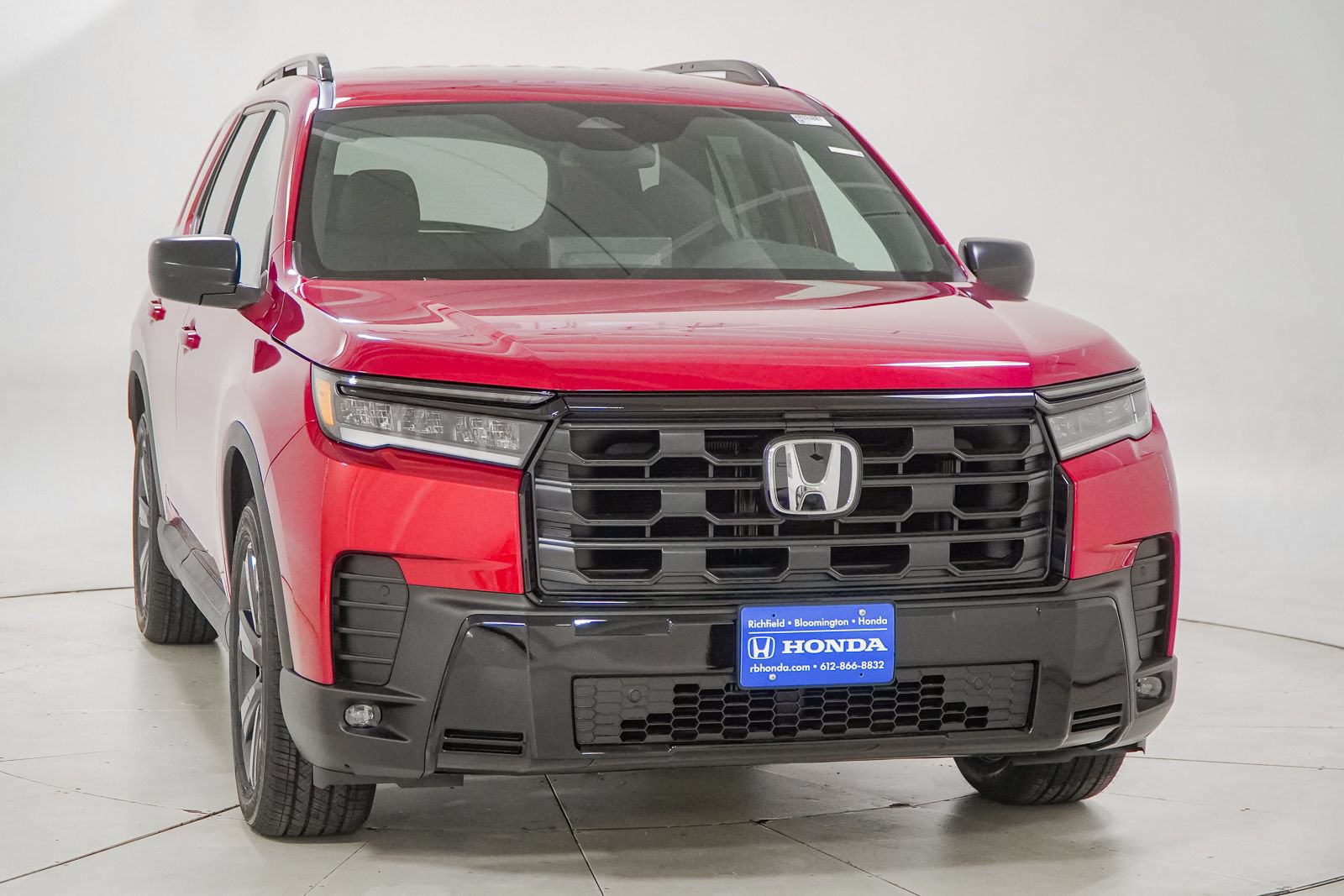 New 2026 Honda Pilot Sport image 13