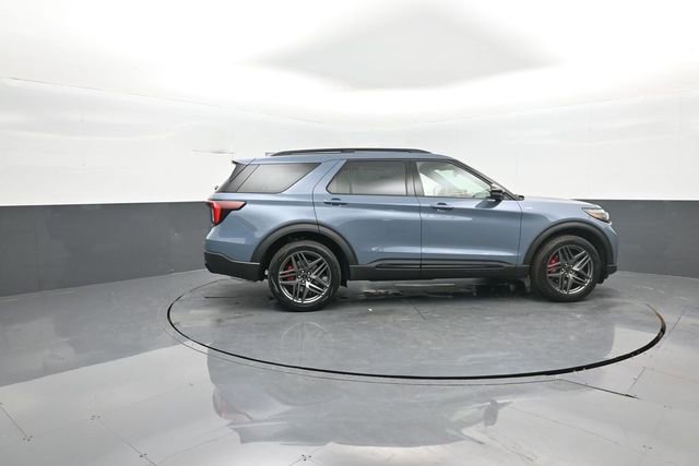New 2026 Ford Explorer ST-Line w/ ST-Line Street Pack image 8