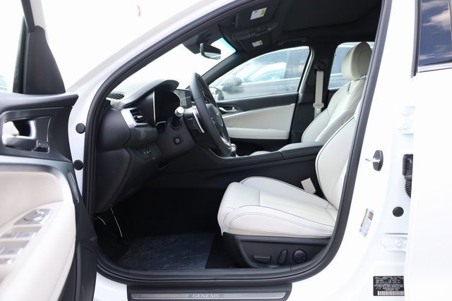 New 2025 Genesis G70 2.5T w/ Sport Prestige Package image 11