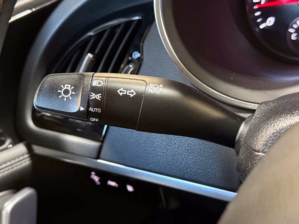 Used 2022 Kia Stinger GT-Line RWD image 29