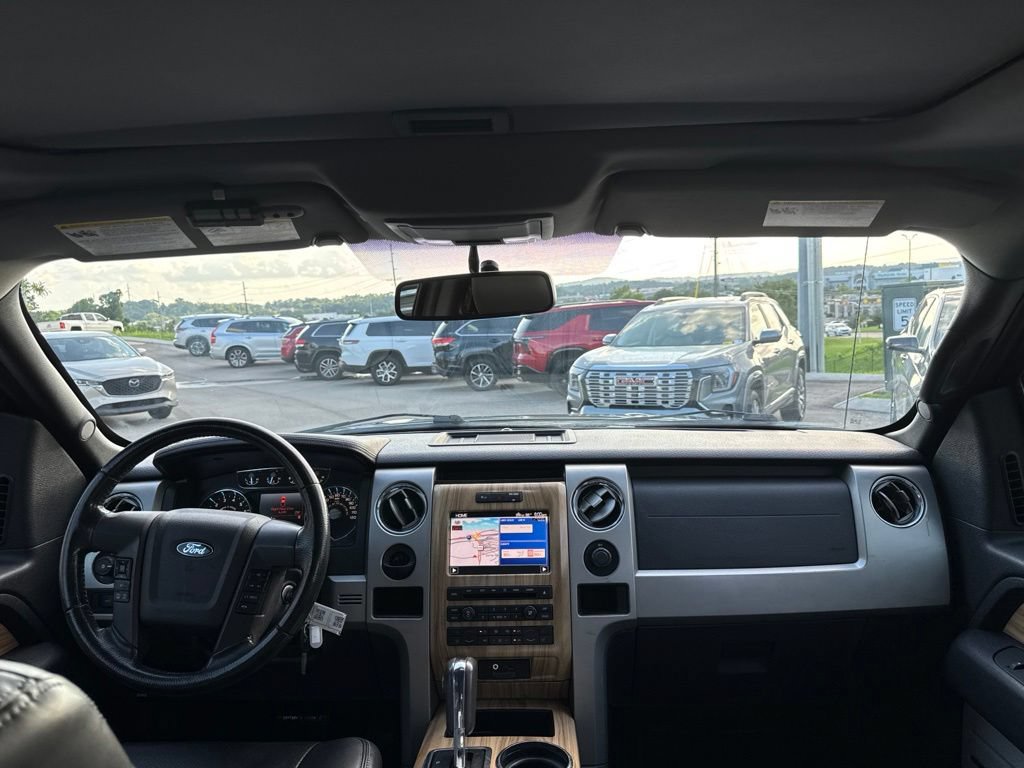 Used 2011 Ford F150 Lariat w/ Lariat Chrome Pkg RWD image 19