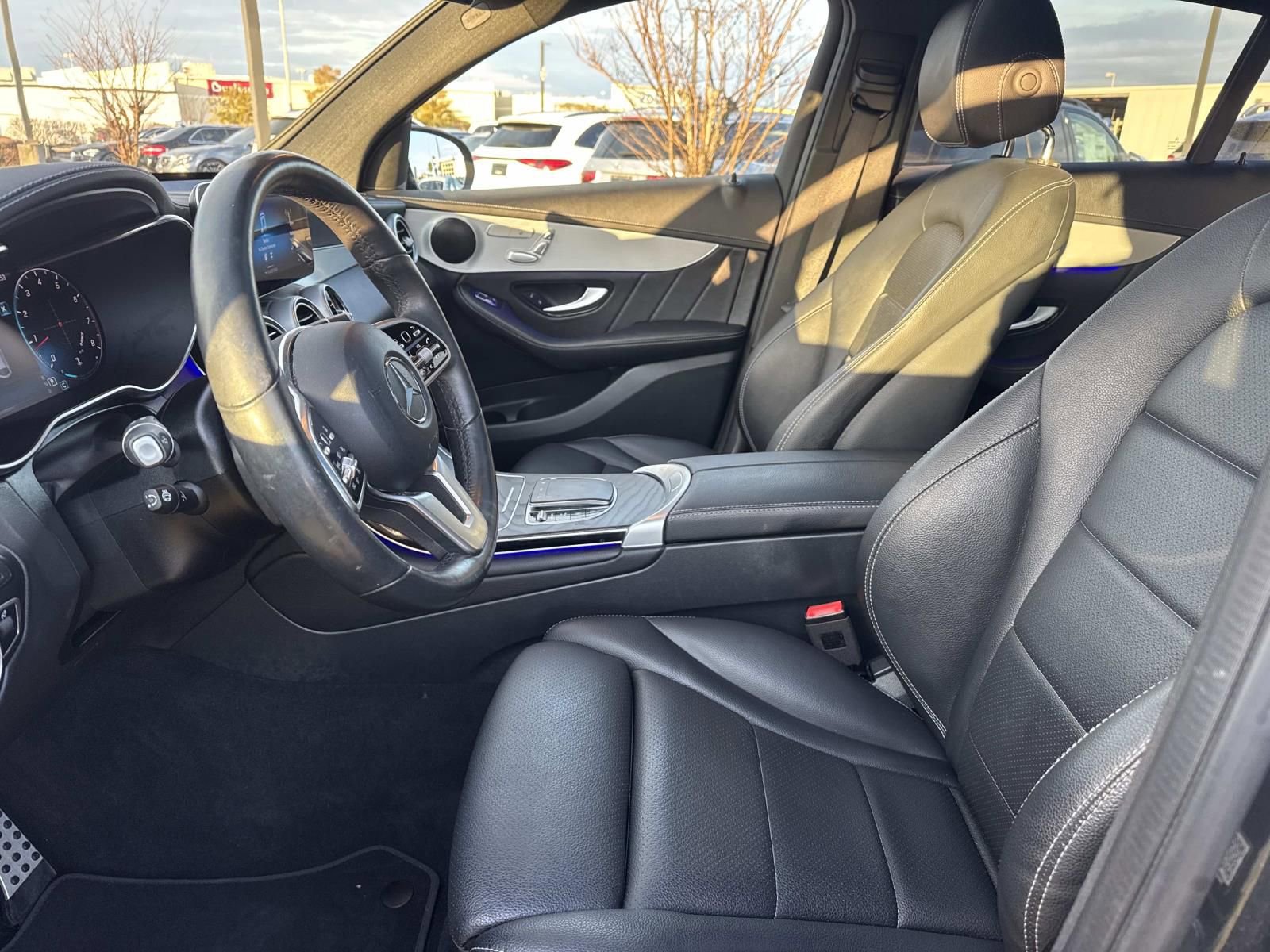 Used 2022 Mercedes-Benz GLC 300 4MATIC Coupe image 16