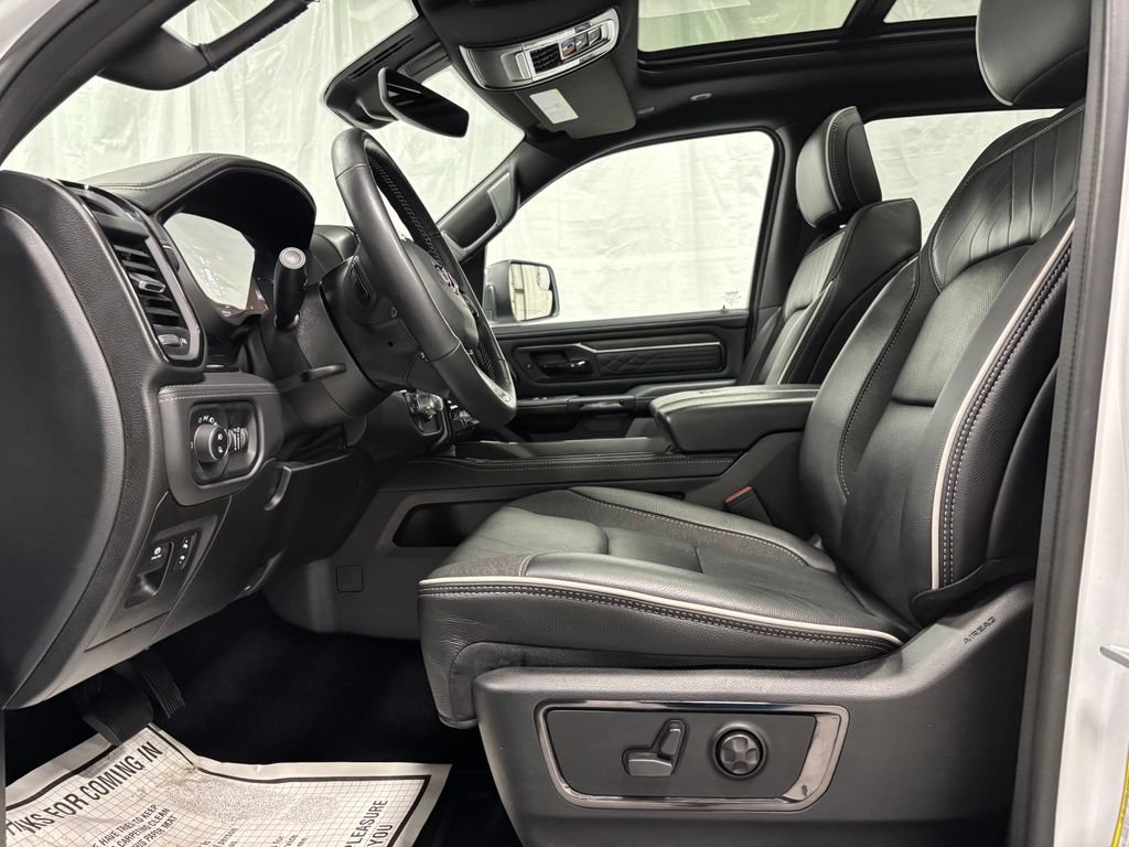 Used 2026 RAM 1500 Limited AWD/4WD image 14