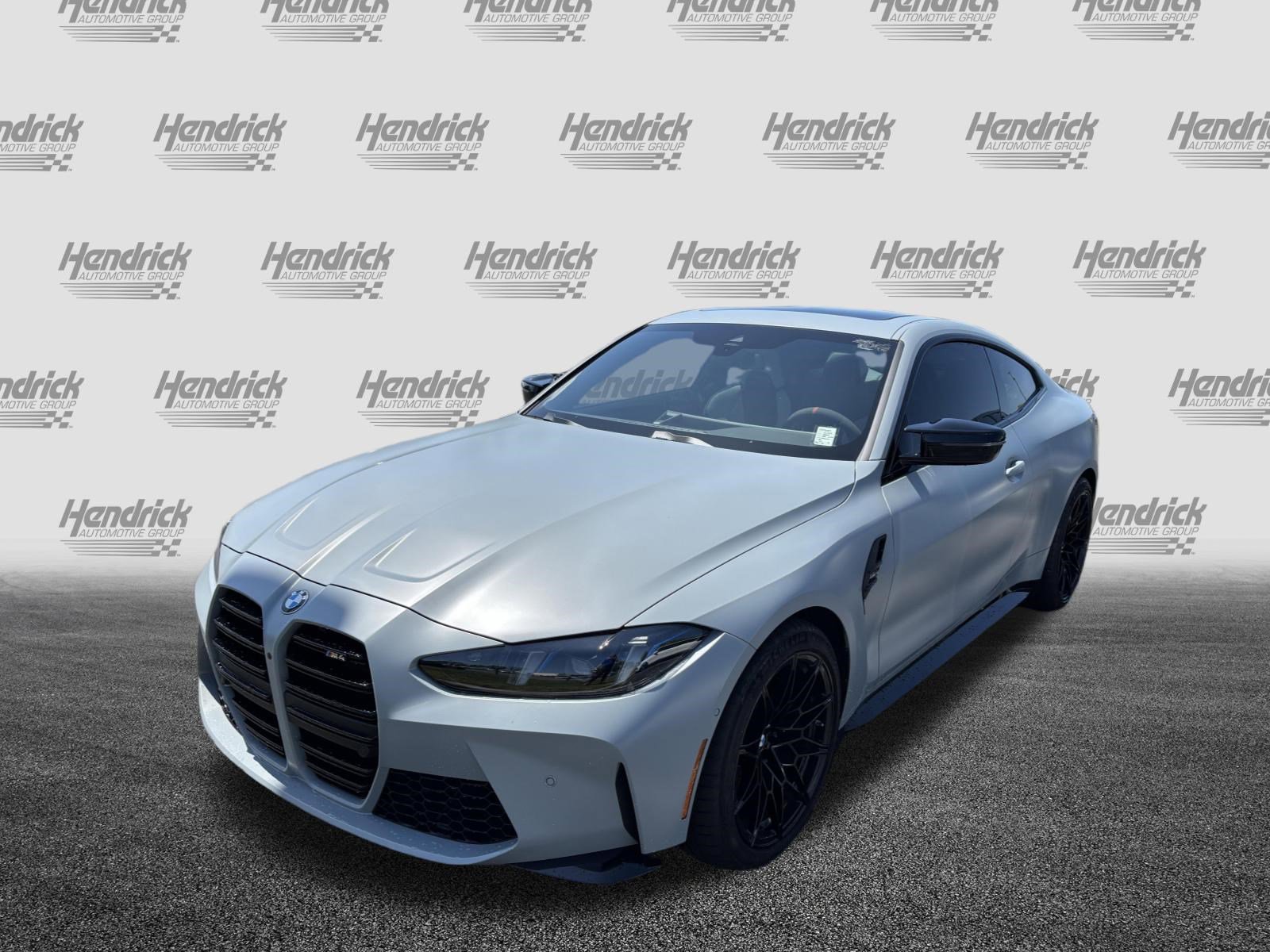 Used 2025 BMW M4 Coupe w/ Parking Assistance Package RWD image 7
