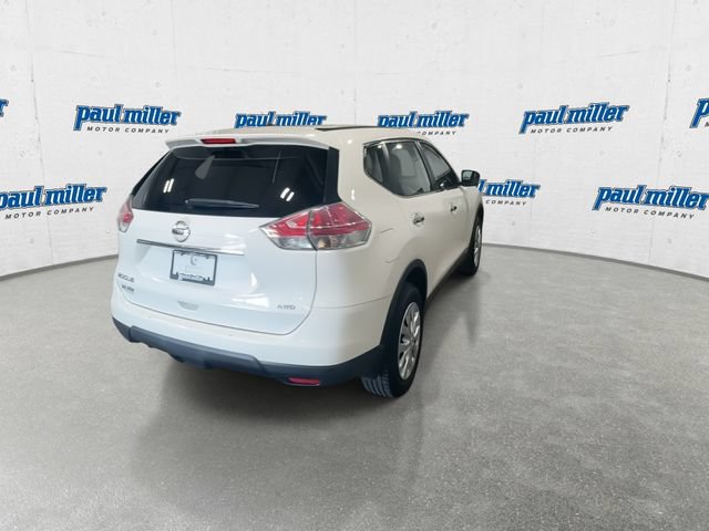 Used 2015 Nissan Rogue S AWD/4WD image 10