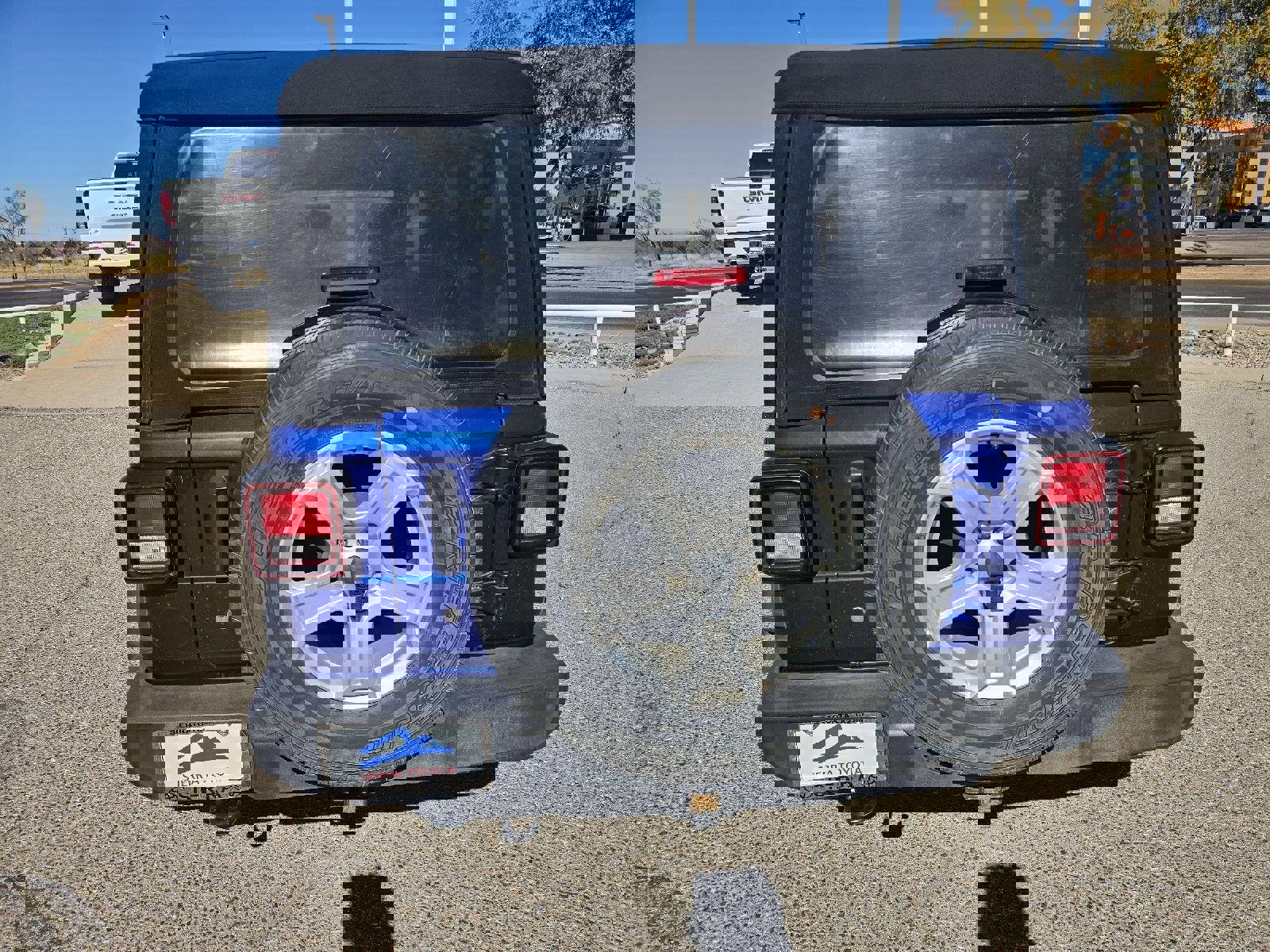 Used 2019 Jeep Wrangler Sport image 4