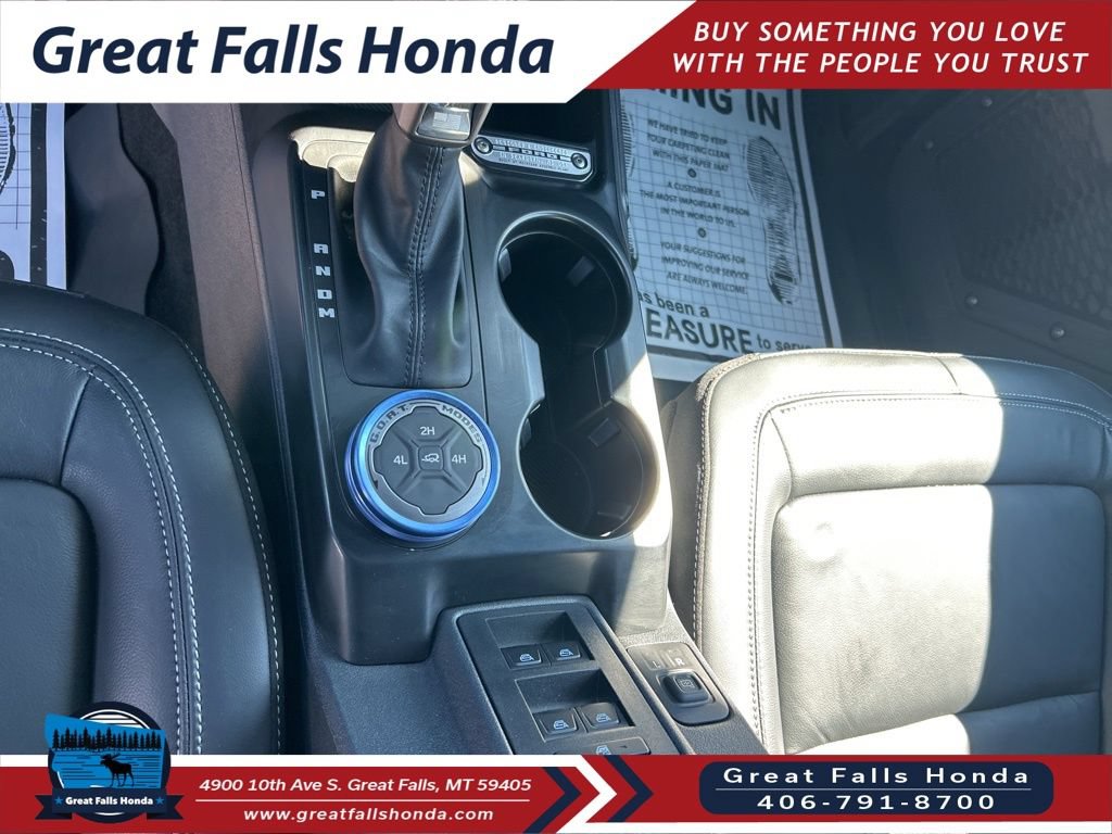 Used 2025 Ford Bronco Outer Banks AWD/4WD image 21