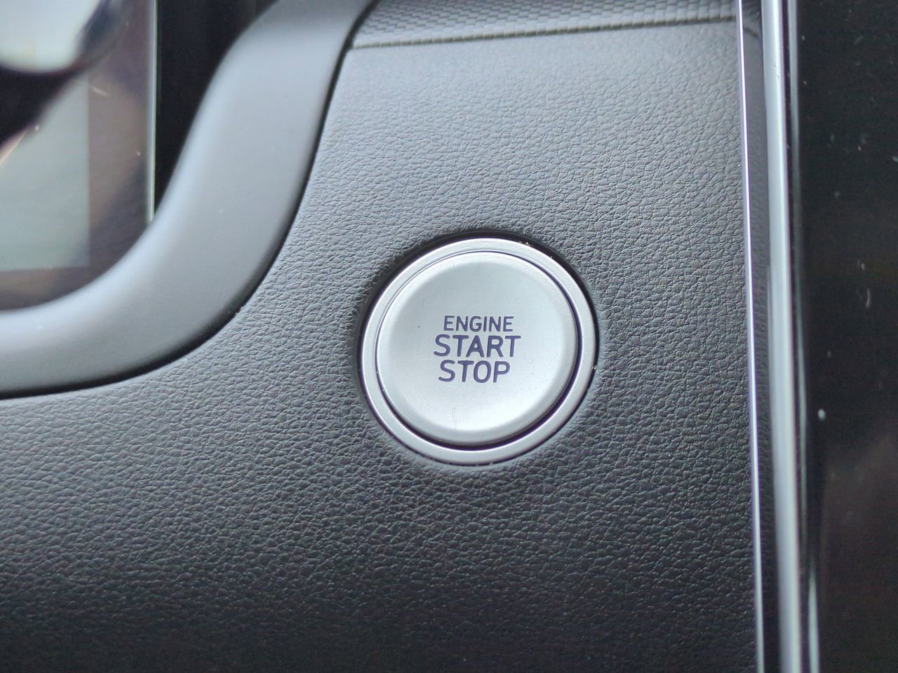 Used 2024 Hyundai Santa Cruz SEL w/ Activity Package image 29