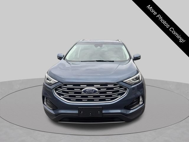 Used 2019 Ford Edge SEL w/ Equipment Group 201A AWD/4WD image 2