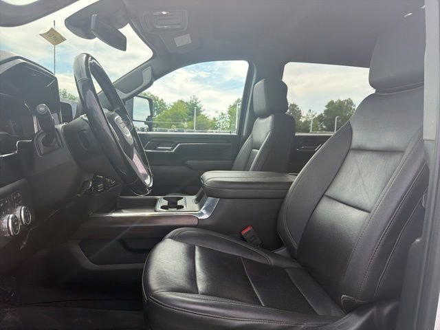 Used 2024 GMC Sierra 3500 SLT w/ SLT Convenience Package AWD/4WD image 24