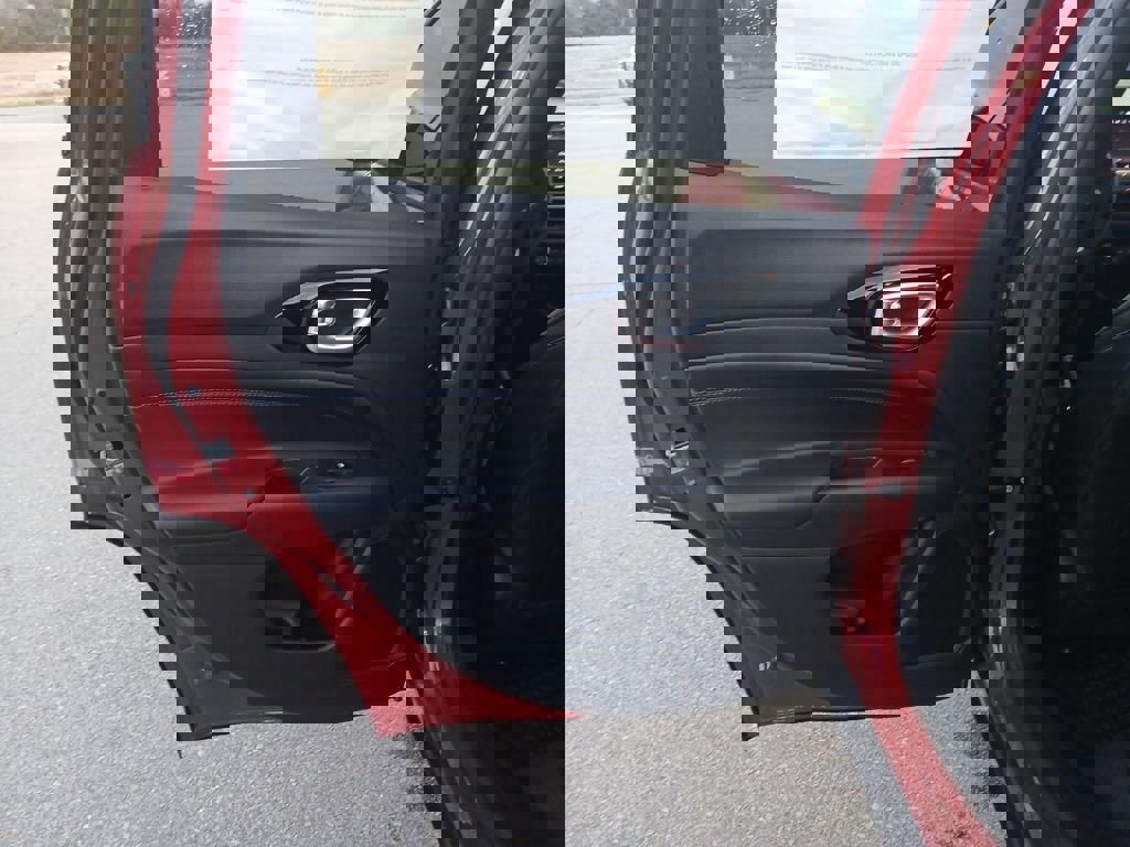 New 2026 Jeep Compass Latitude image 32