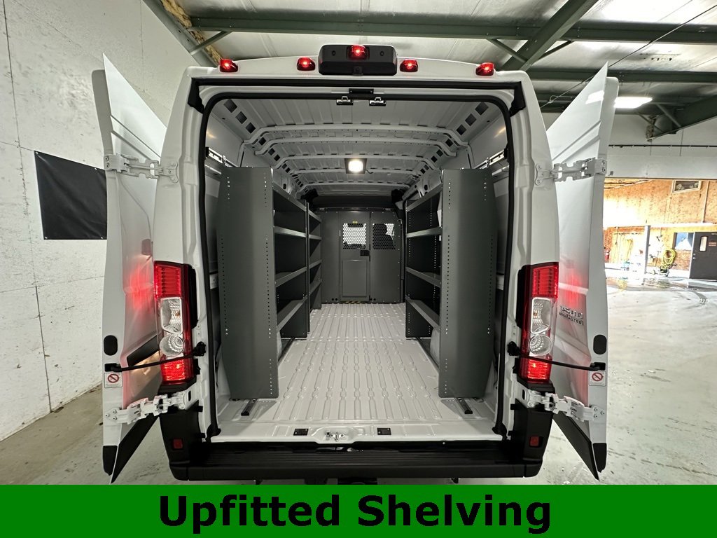 New 2024 RAM ProMaster 3500 w/ Convenience Group image 5