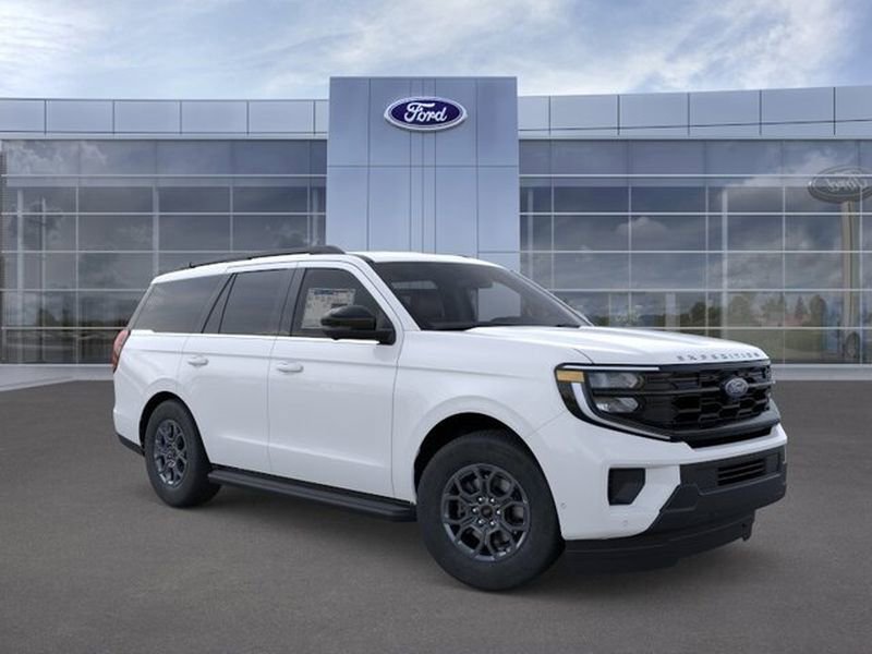 New 2026 Ford Expedition Active image 7
