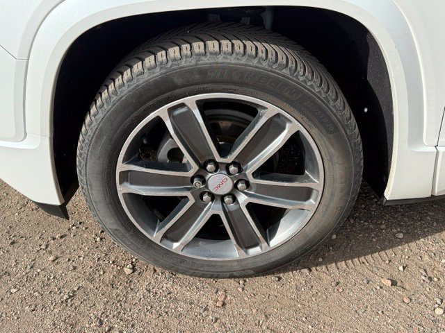 Used 2017 GMC Acadia Denali w/ Technology Package AWD/4WD image 11