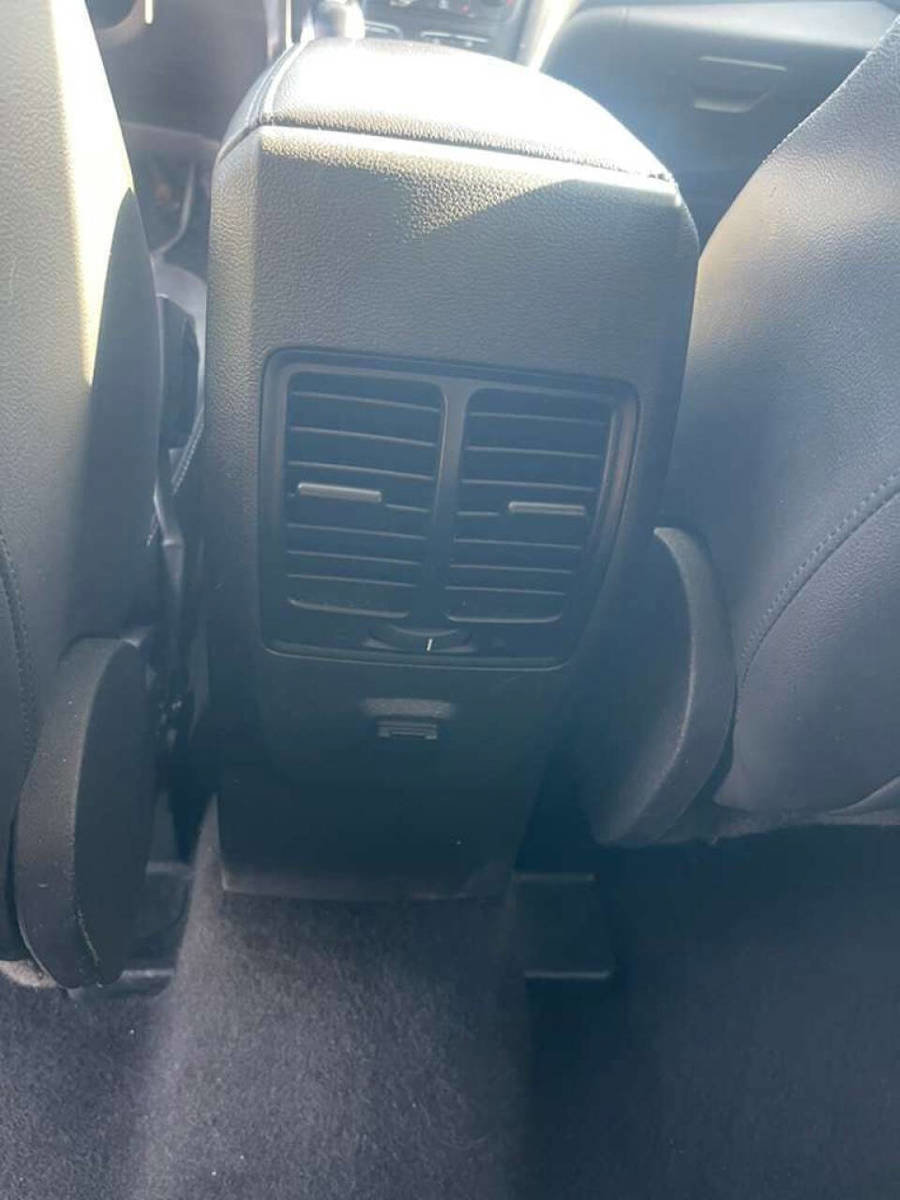 Used 2018 Ford Escape SEL image 16