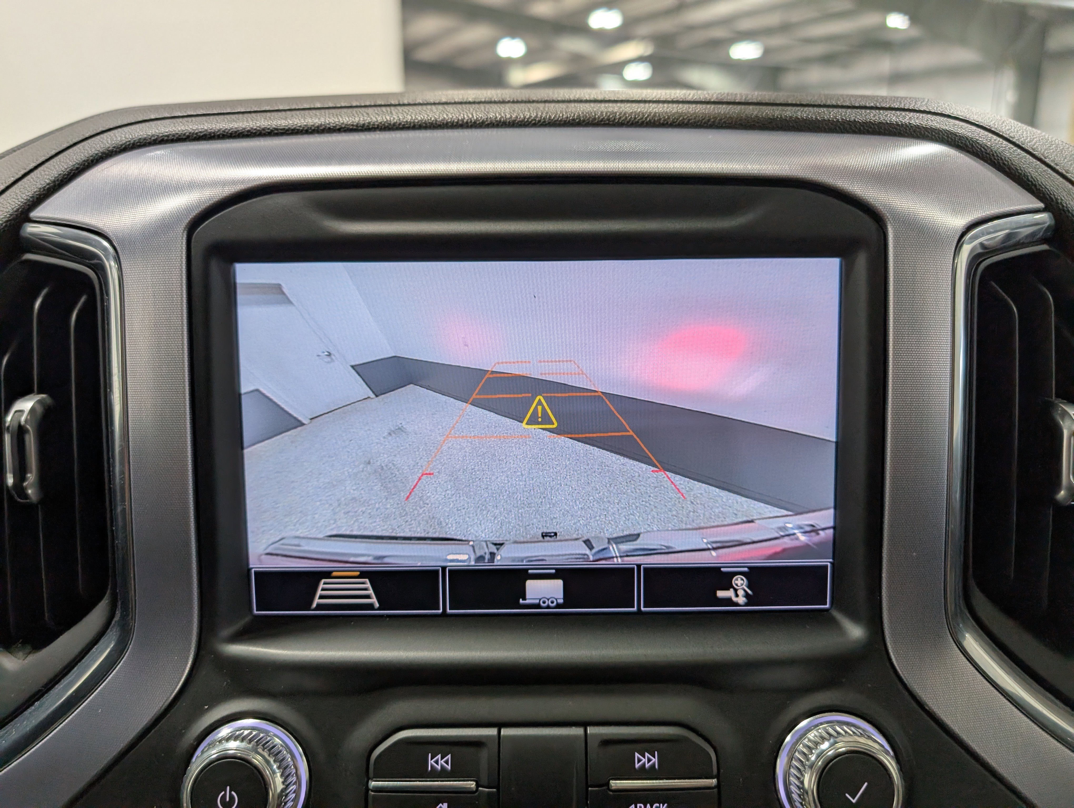 Used 2020 GMC Sierra 1500 SLT w/ SLT Premium Plus Package image 29