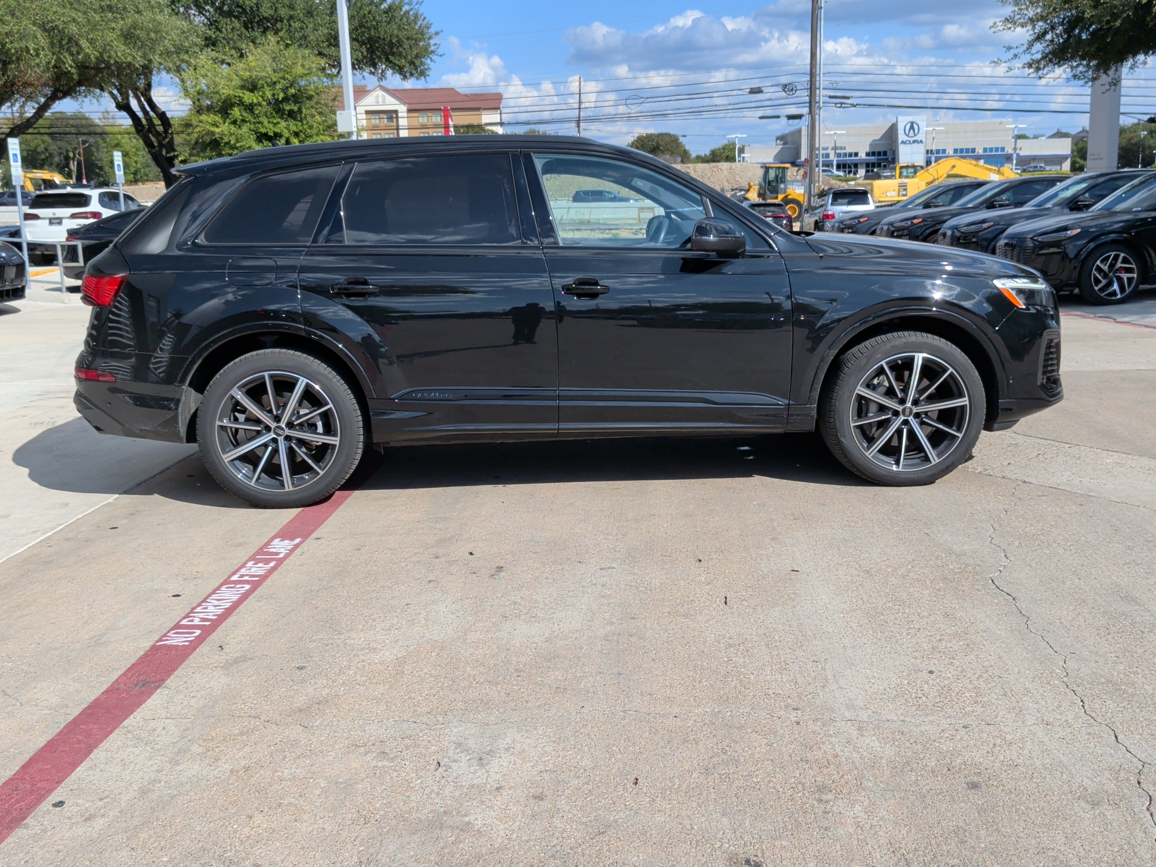 Used 2025 Audi Q7 2.0T Premium Plus w/ Premium Plus Package AWD/4WD image 10