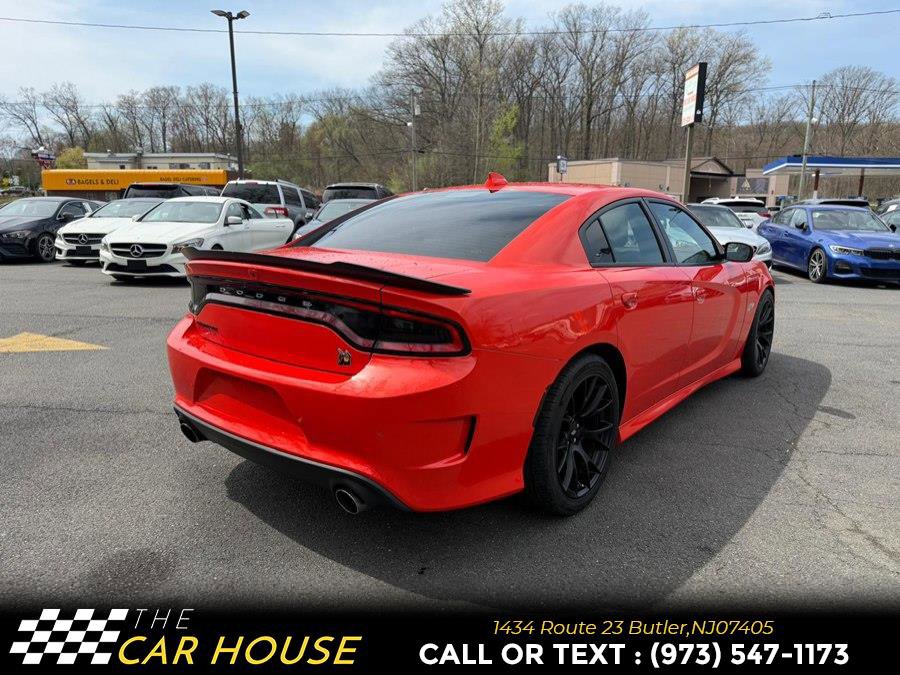 Used 2019 Dodge Charger Scat Pack w/ Dynamics Package RWD image 8