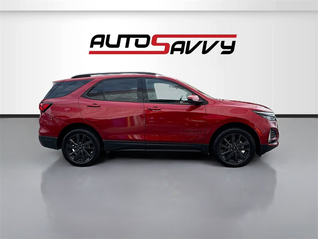 Used 2024 Chevrolet Equinox RS w/ LPO, Floor Liner Package image 8