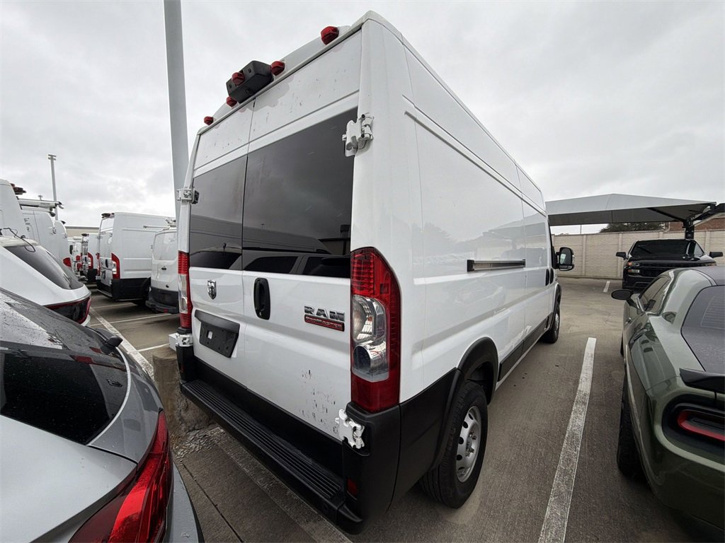 Used 2019 RAM ProMaster 2500 w/ Interior Convenience Group image 3