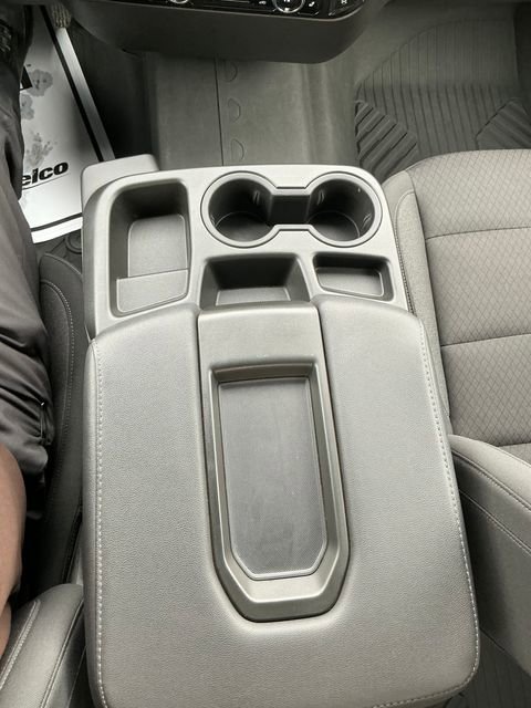 Used 2024 Chevrolet Silverado 2500 LT image 9