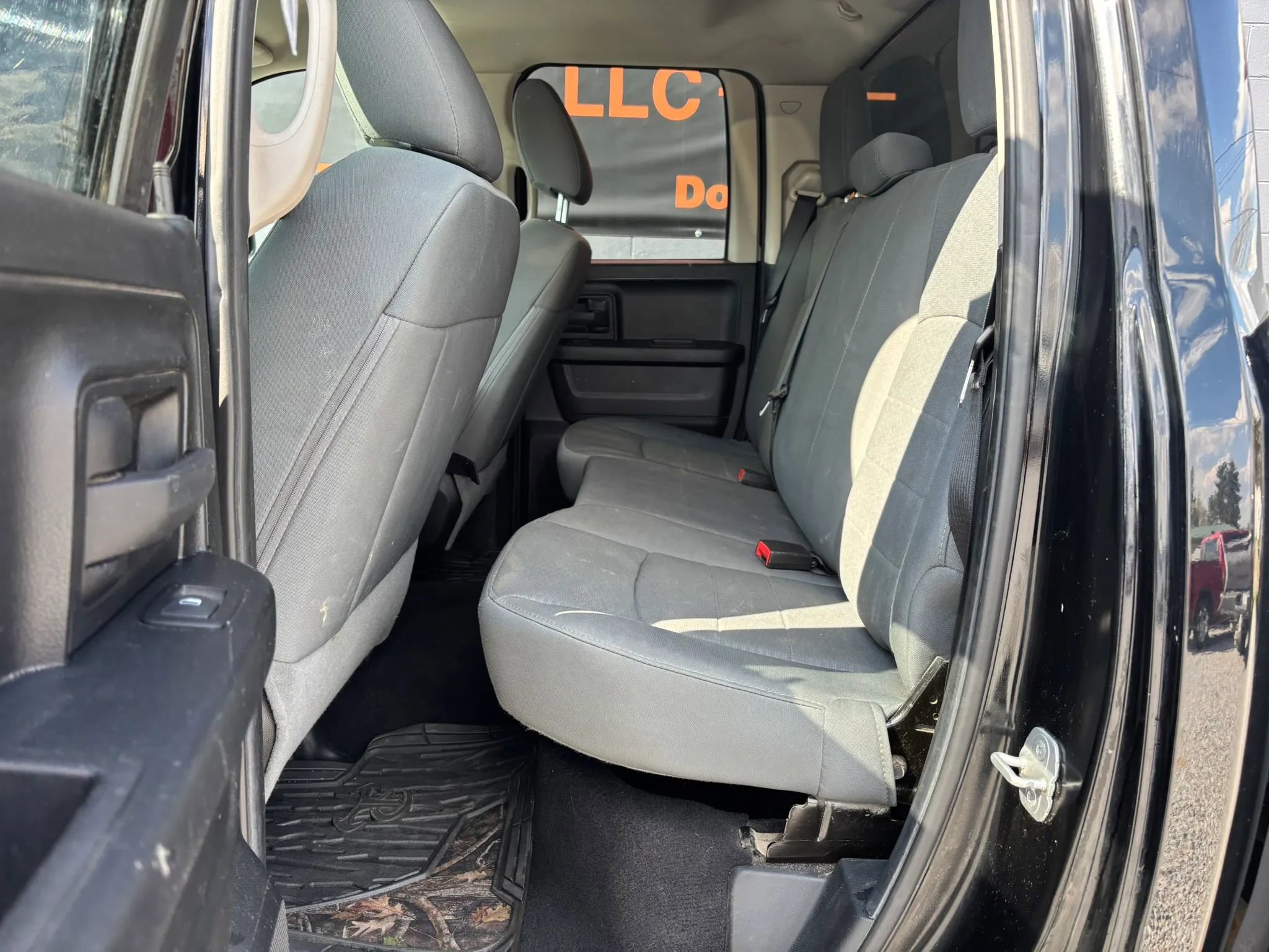 Used 2014 RAM 1500 Express w/ Black Ram 1500 Express Group image 16