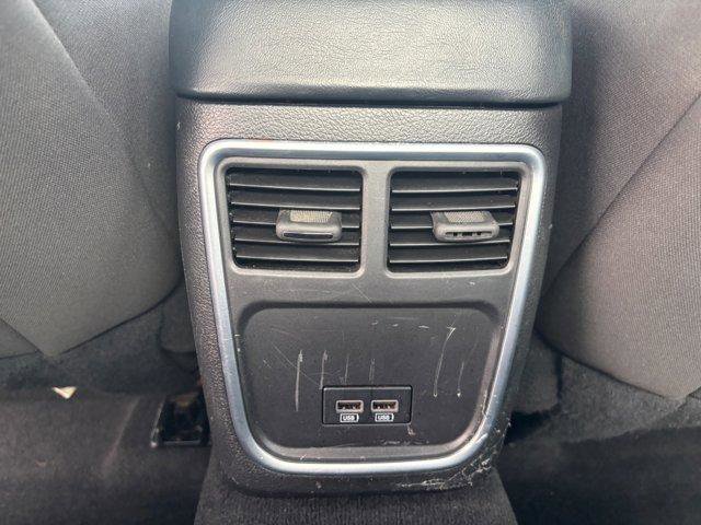 Used 2022 Dodge Charger SXT image 16