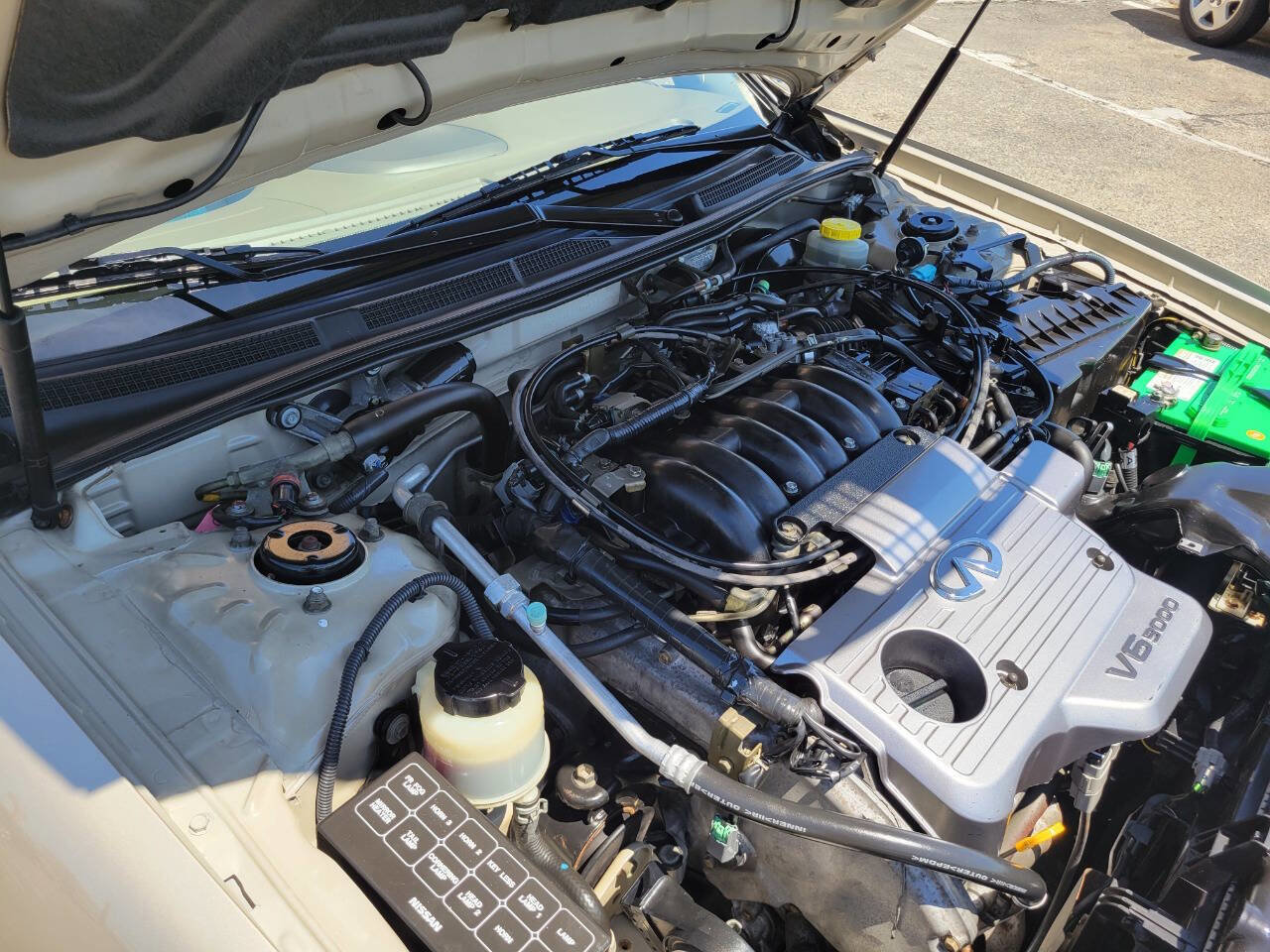 Used 2001 INFINITI I30 image 36