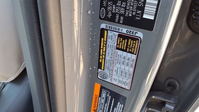 Used 2025 Hyundai Santa Fe Calligraphy w/ Tow & Go Package image 39