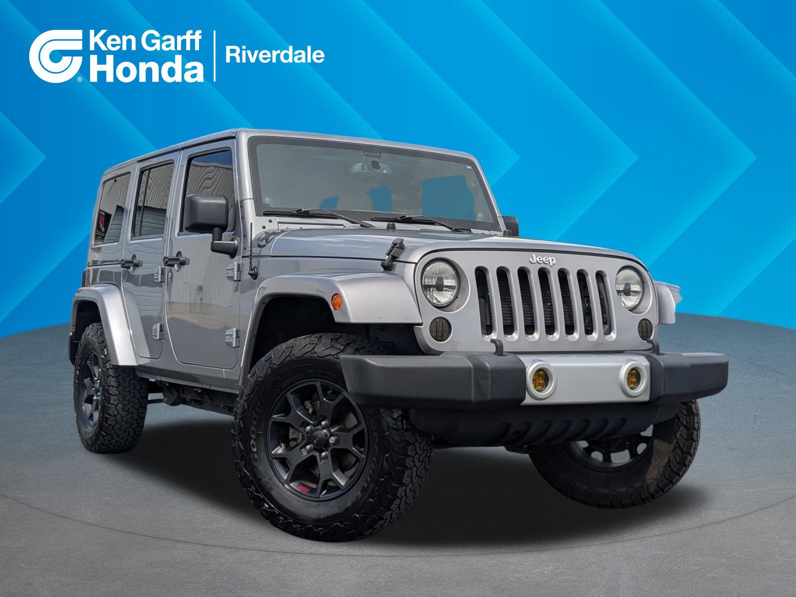 Used 2014 Jeep Wrangler Unlimited Sahara w/ Max Tow Package
