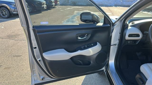 Used 2026 Honda HR-V EX-L image 8