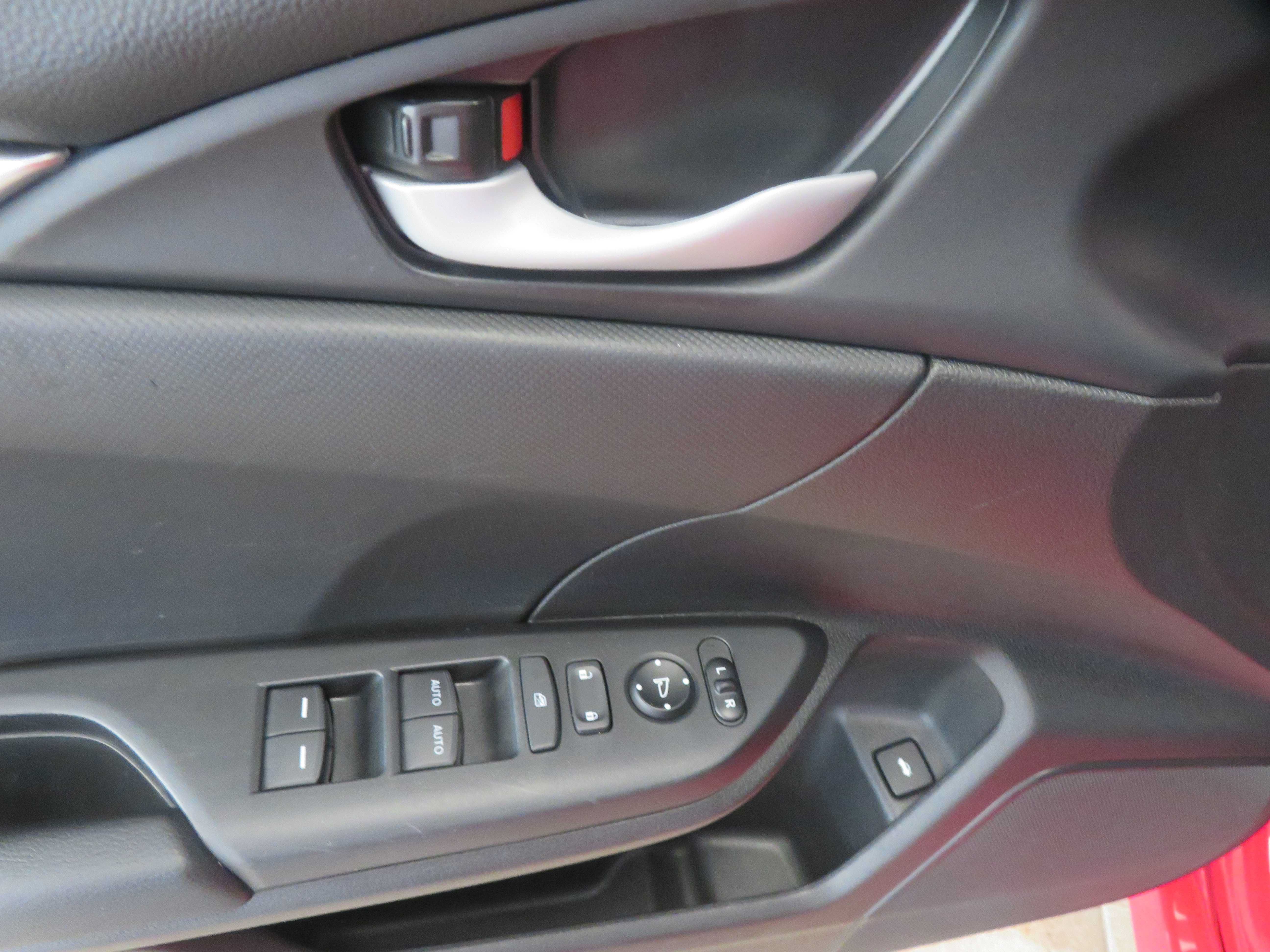 Used 2020 Honda Civic Sport image 14