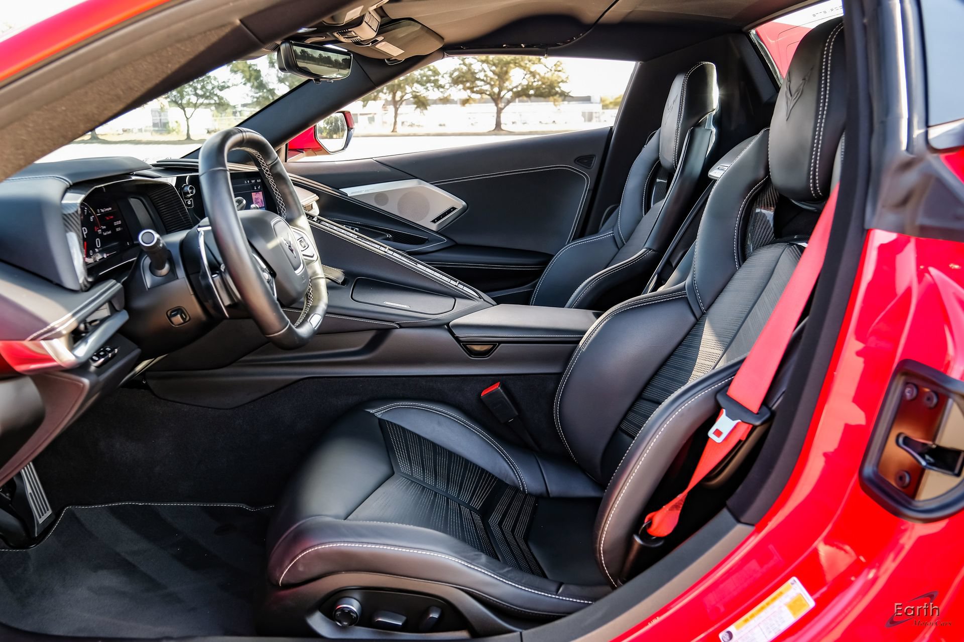 Used 2024 Chevrolet Corvette Z06 w/ Z07 Performance Package RWD image 37