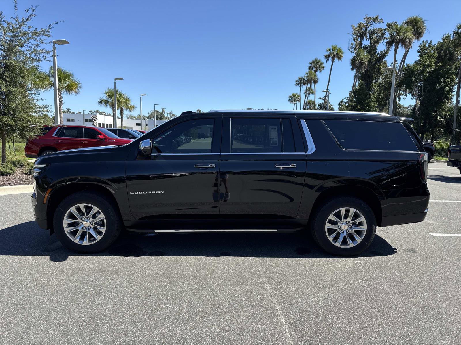 New 2026 Chevrolet Suburban Premier image 6