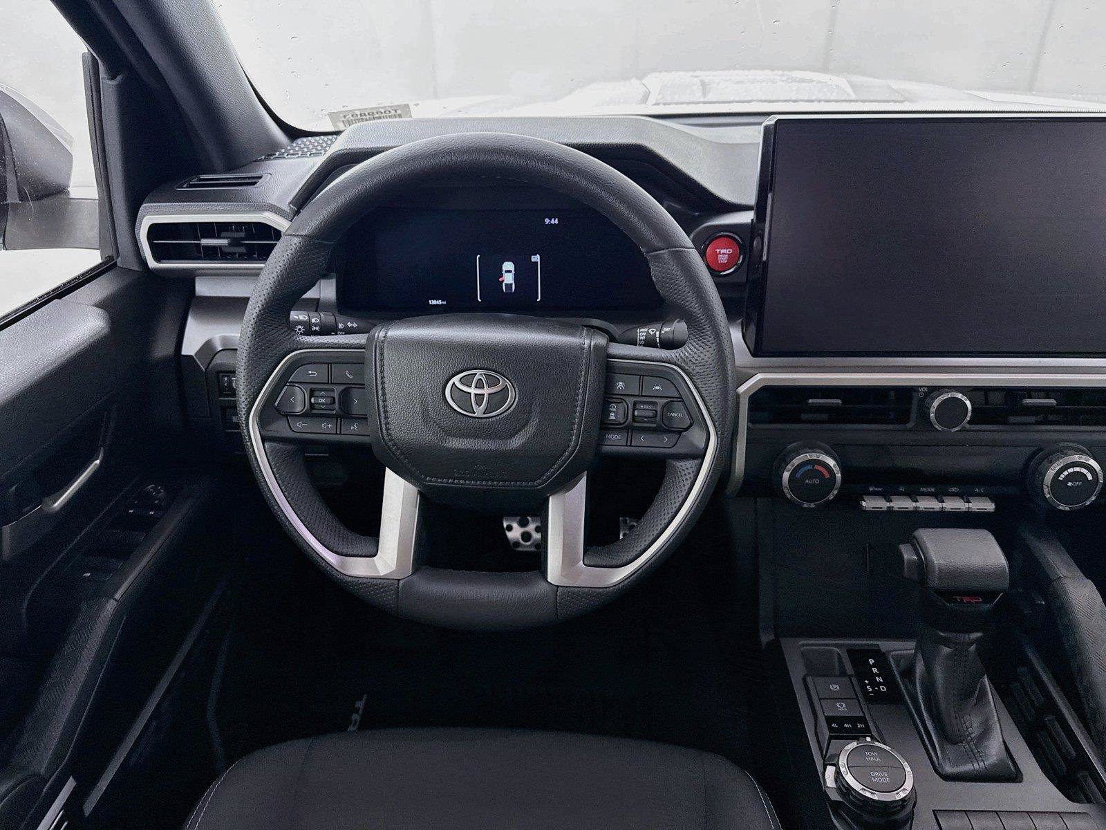 Certified 2025 Toyota Tacoma TRD Sport AWD/4WD image 45