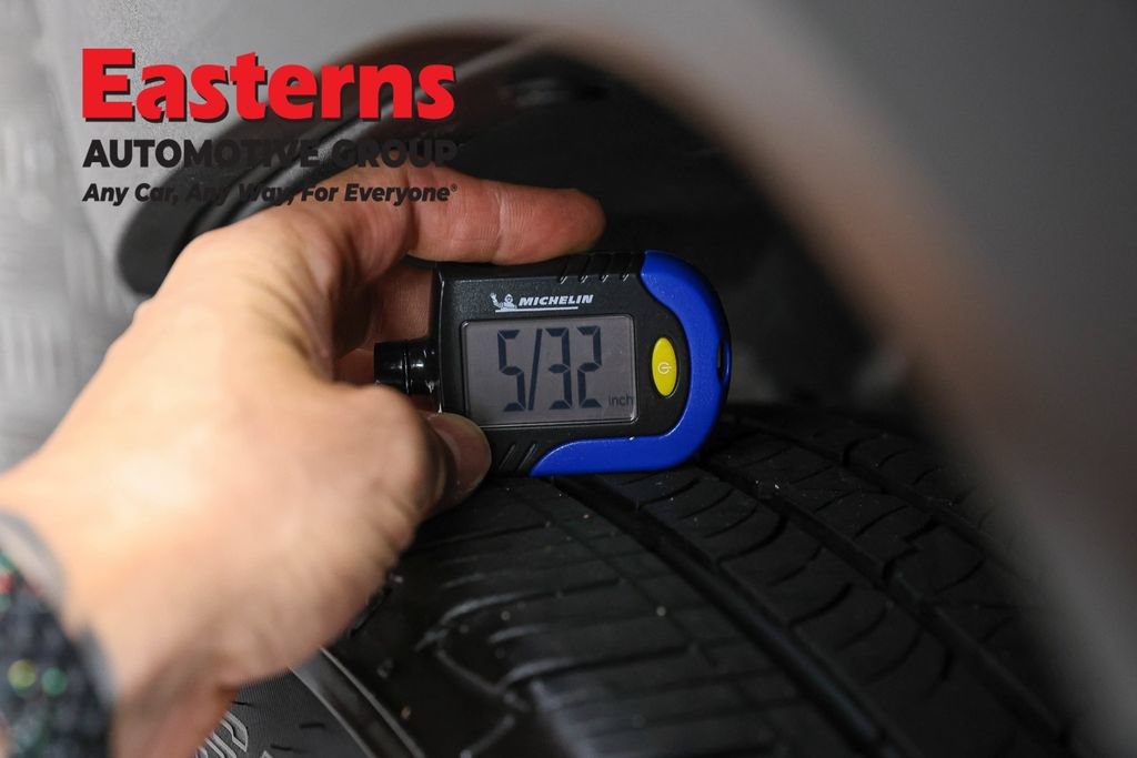 Used 2021 Jeep Renegade Latitude AWD/4WD image 26