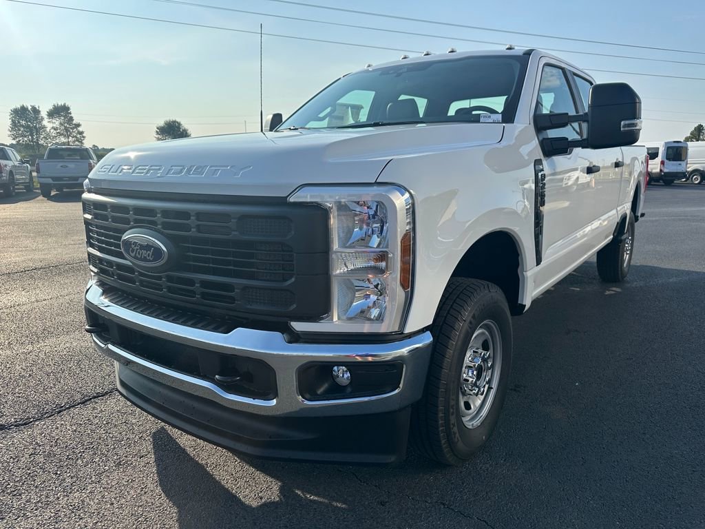New 2026 Ford F250 XL image 4