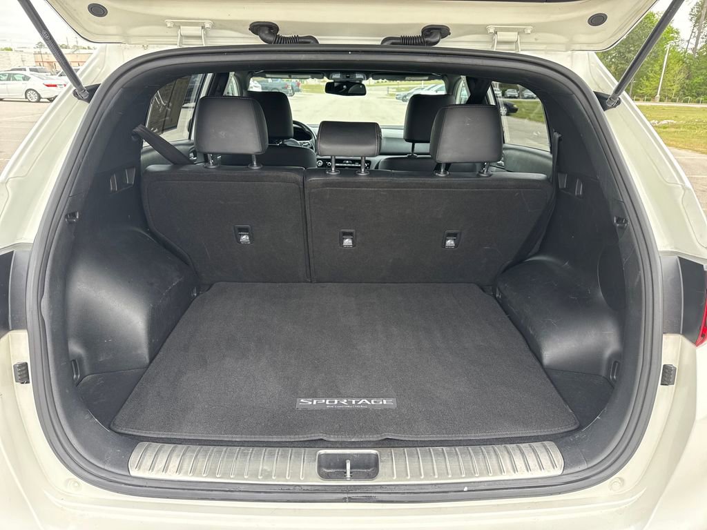 Used 2022 Kia Sportage Nightfall Edition w/ Nightfall Fwd Premium Package image 30
