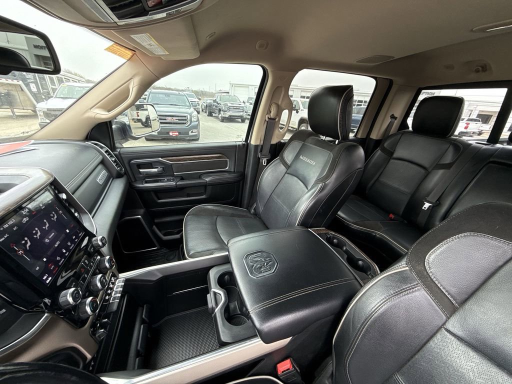 Used 2019 RAM 2500 Laramie image 32