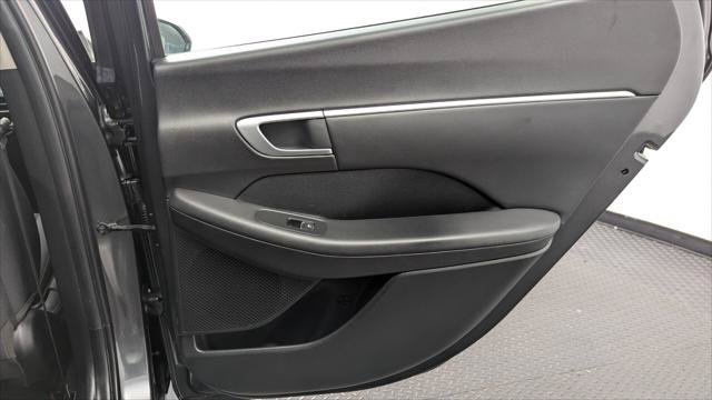 Used 2025 Hyundai Sonata SEL FWD image 21