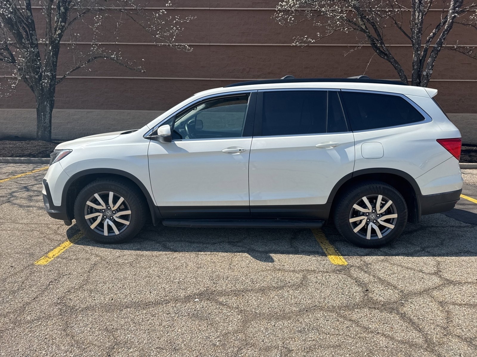 Used 2019 Honda Pilot EX-L image 2