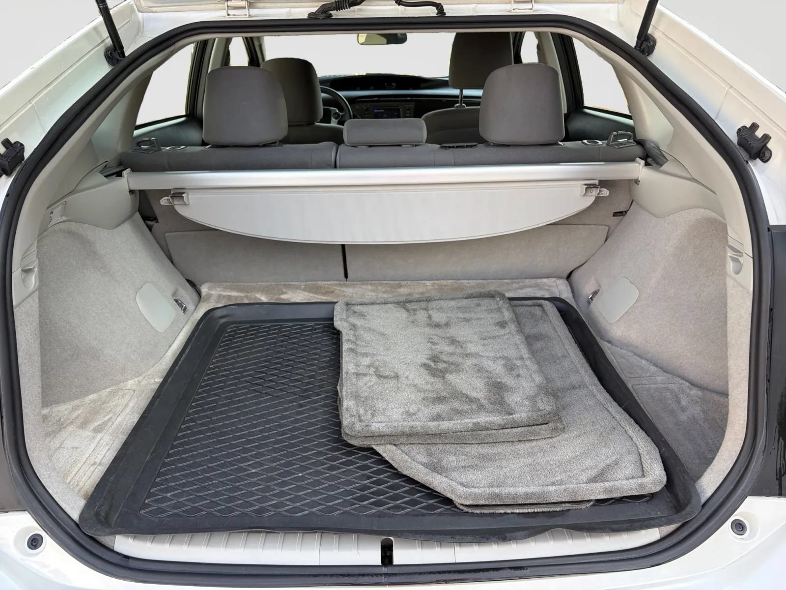 Used 2013 Toyota Prius Two FWD image 14