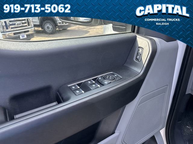 New 2026 Ford F350 XL w/ XL Chrome Package image 21