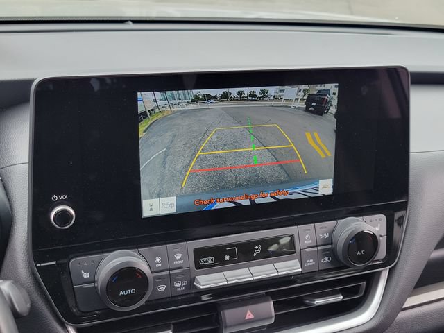 Used 2024 Toyota Grand Highlander FWD image 12