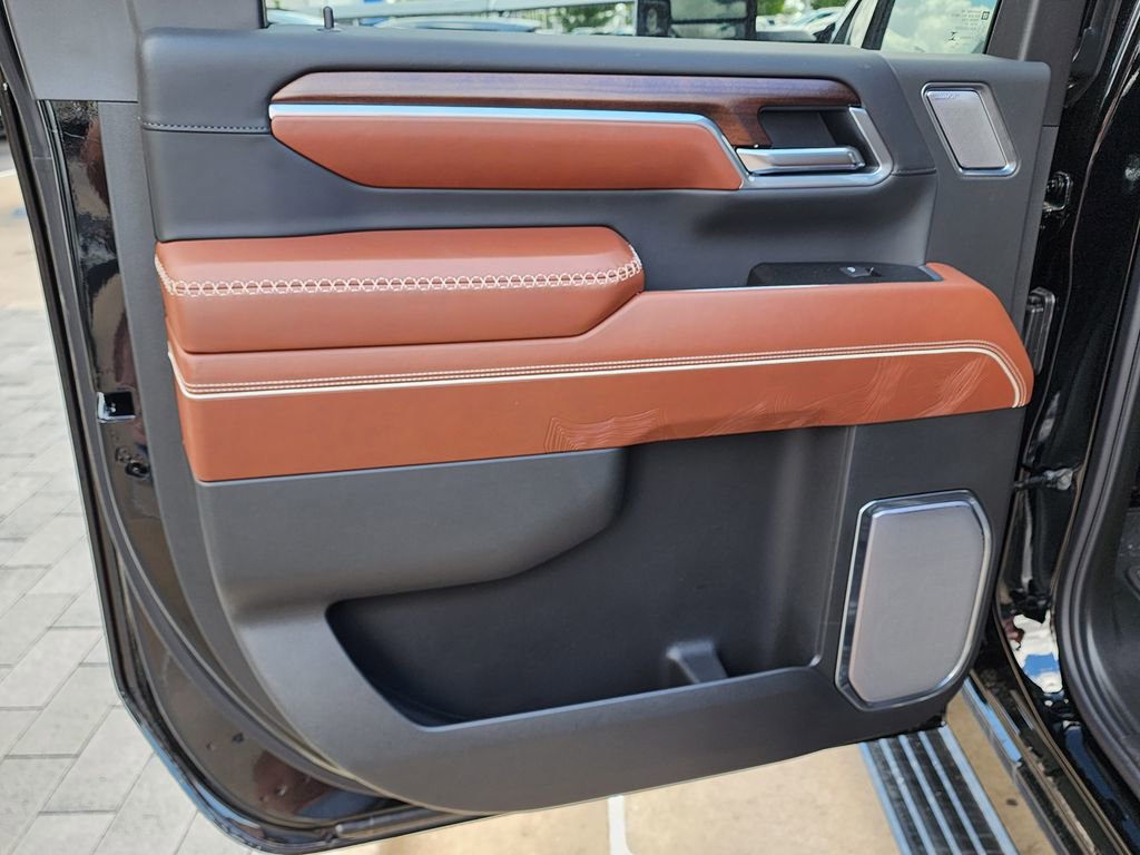 New 2026 GMC Sierra 3500 Denali Ultimate image 46