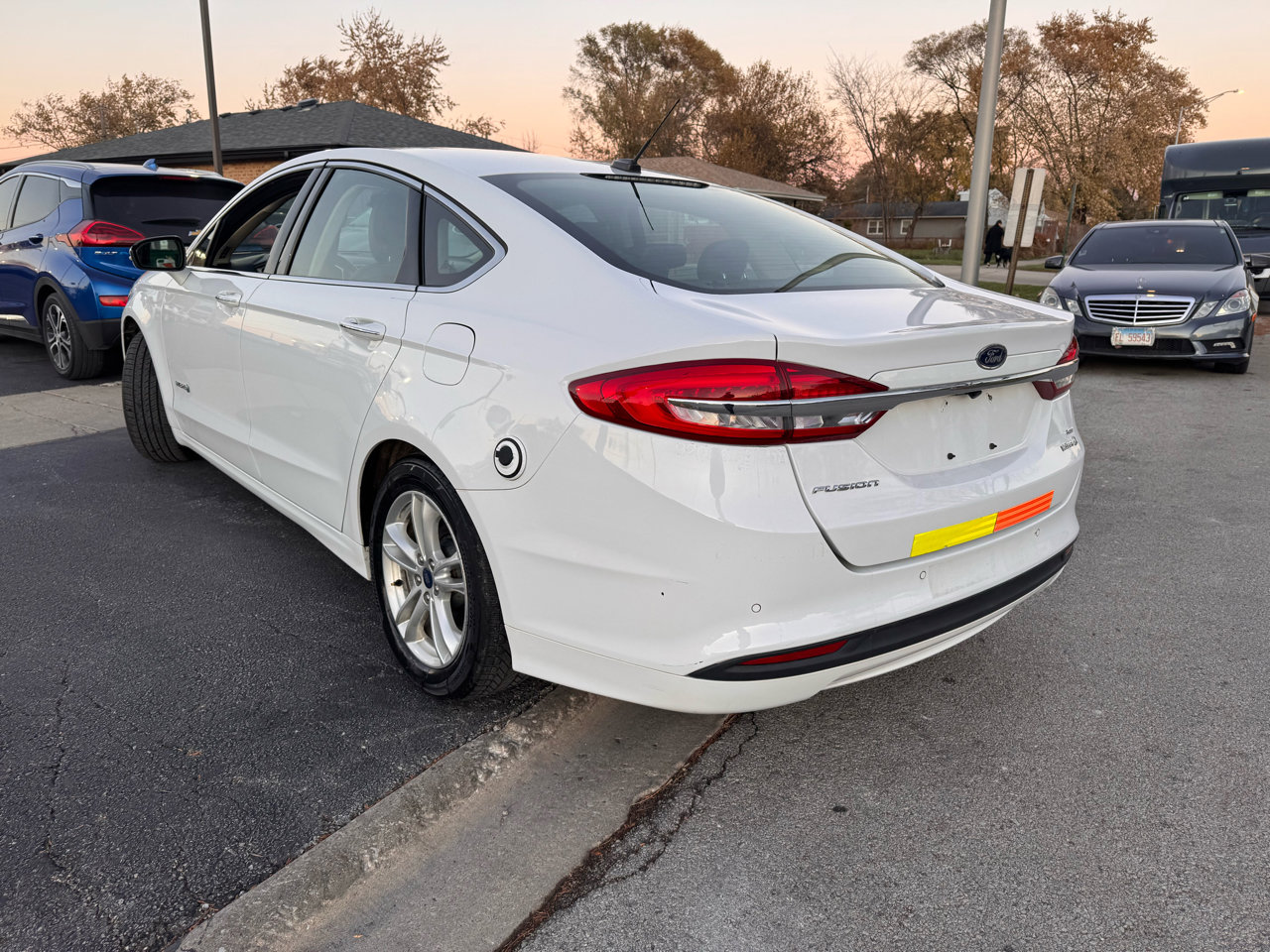 Used 2018 Ford Fusion SE w/ Equipment Group 602A image 6