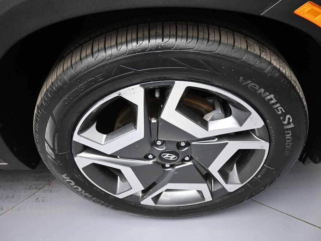 Used 2024 Hyundai Palisade Limited AWD/4WD image 13