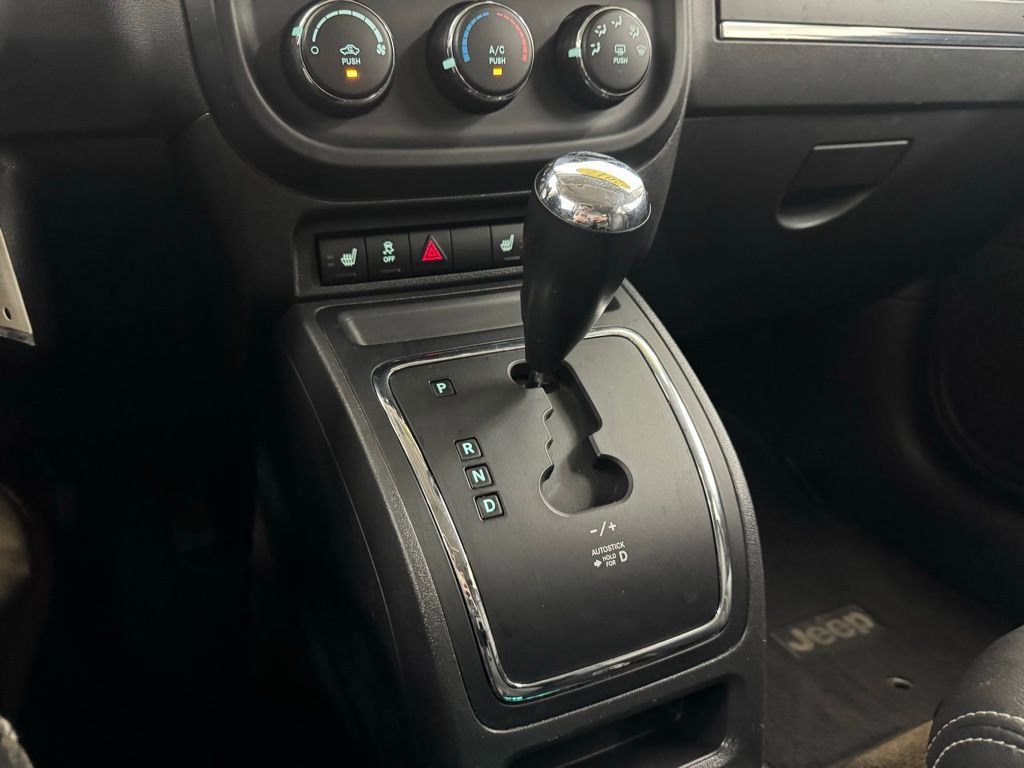 Used 2017 Jeep Patriot High Altitude image 24