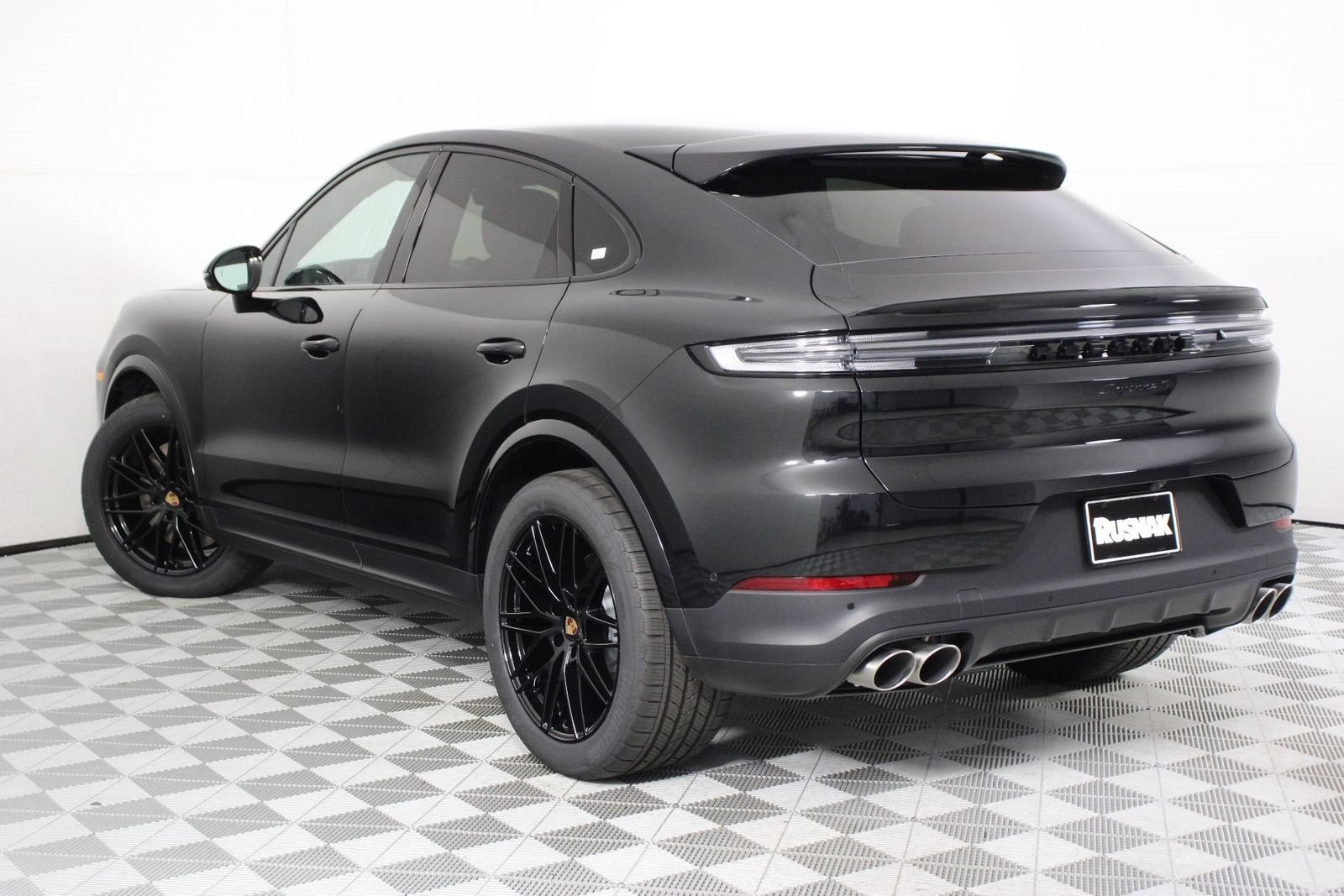 New 2026 Porsche Cayenne S AWD/4WD image 3
